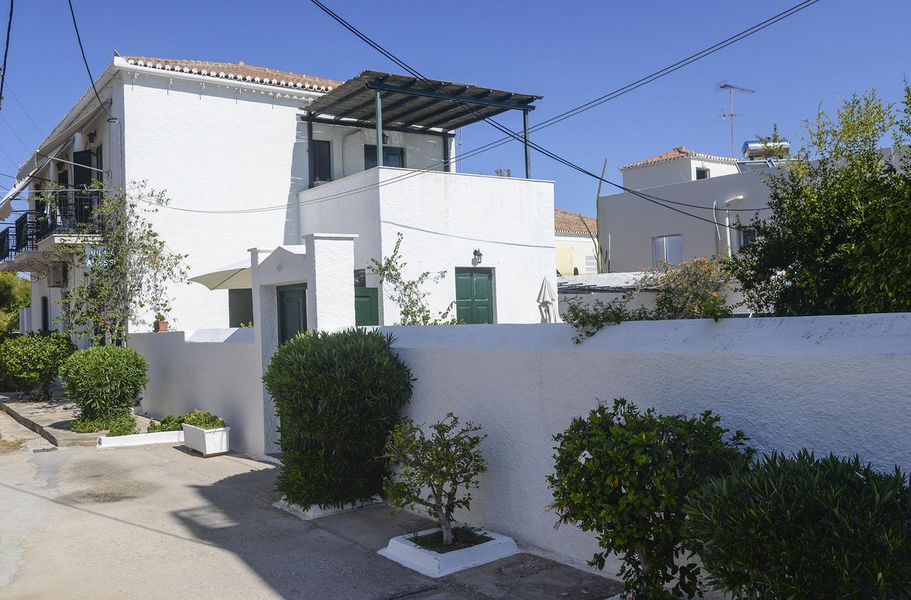 Villa Anesis Spetses Town Extérieur photo